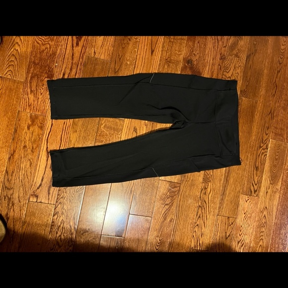Sz 8 lululemon running tights - Picture 2 of 3